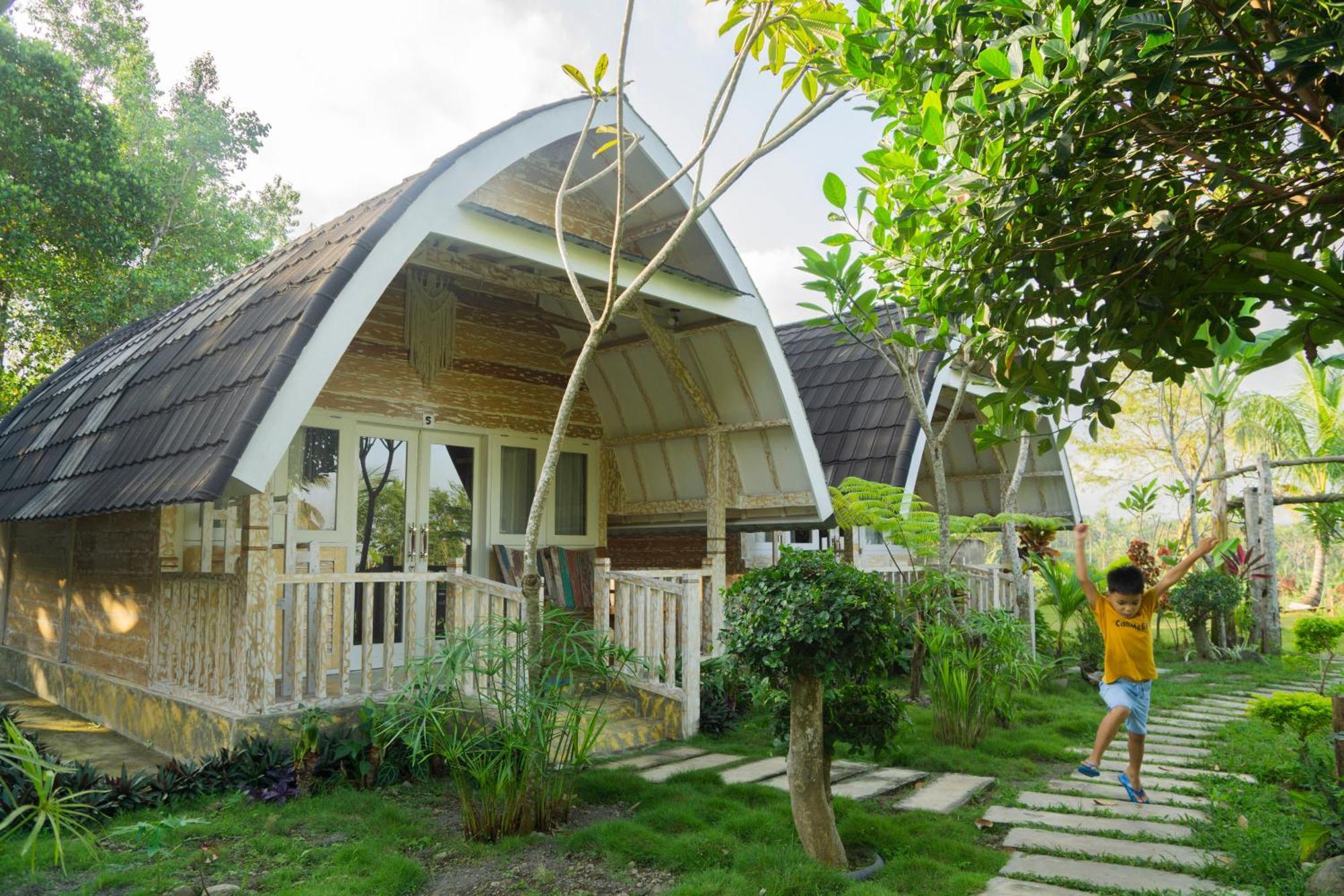 Aranka Tempasan Villa Sangyang Exterior photo