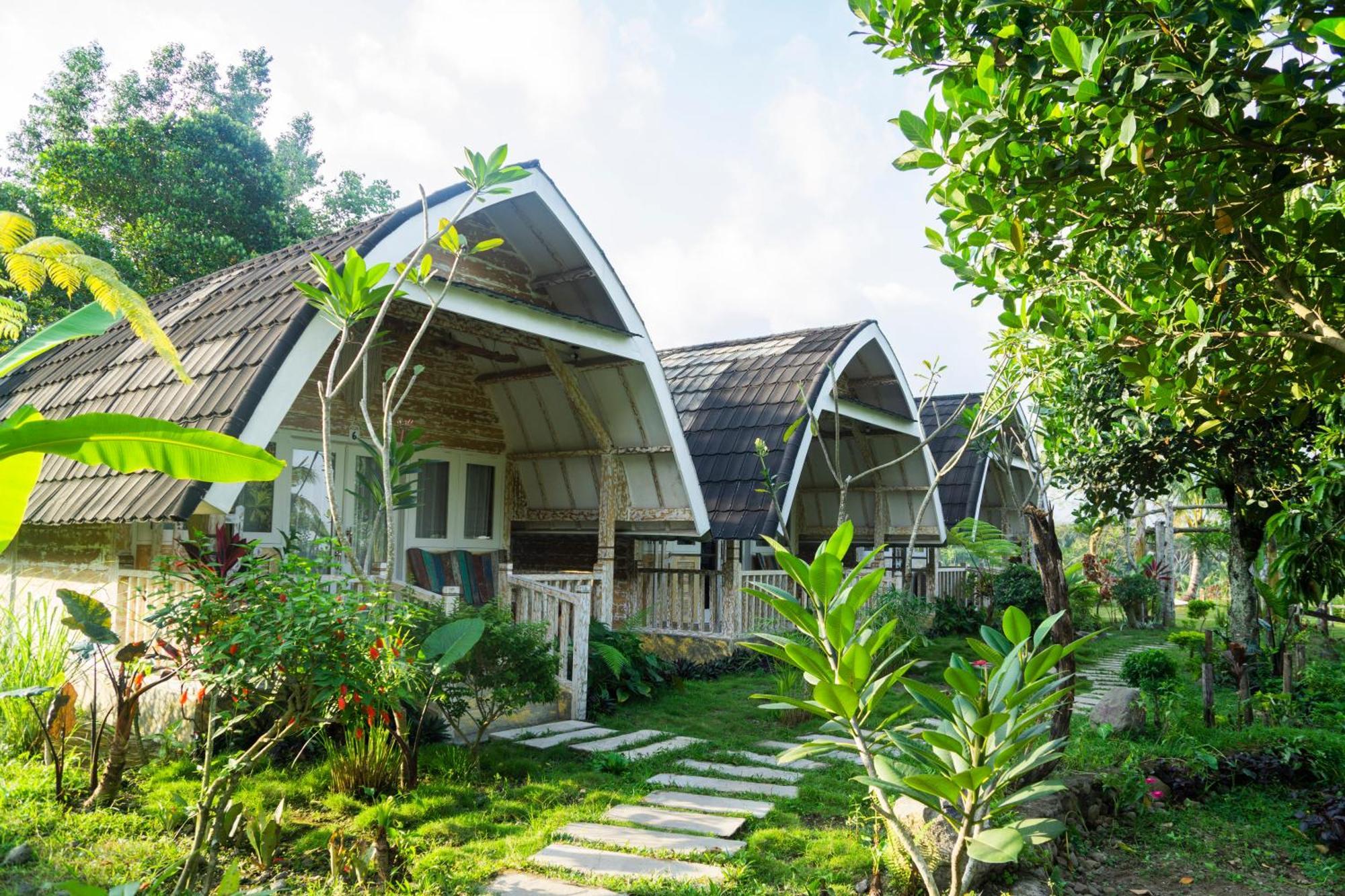 Aranka Tempasan Villa Sangyang Exterior photo