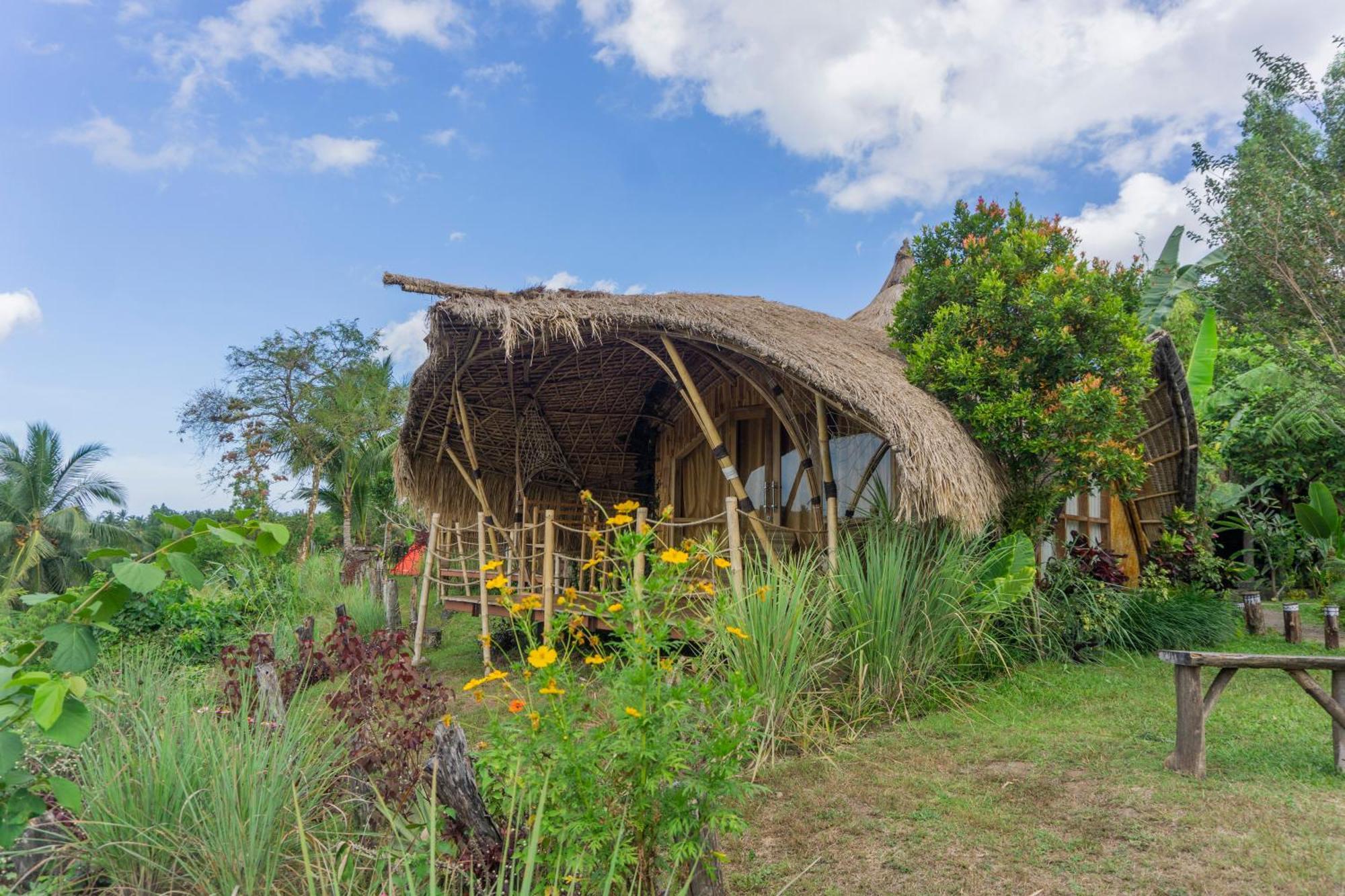 Aranka Tempasan Villa Sangyang Exterior photo